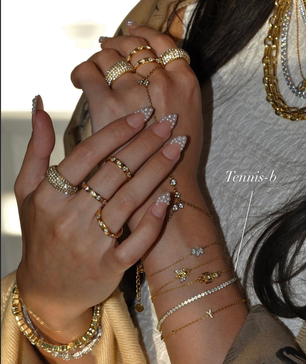 tennis-b (PRE-ORDER)