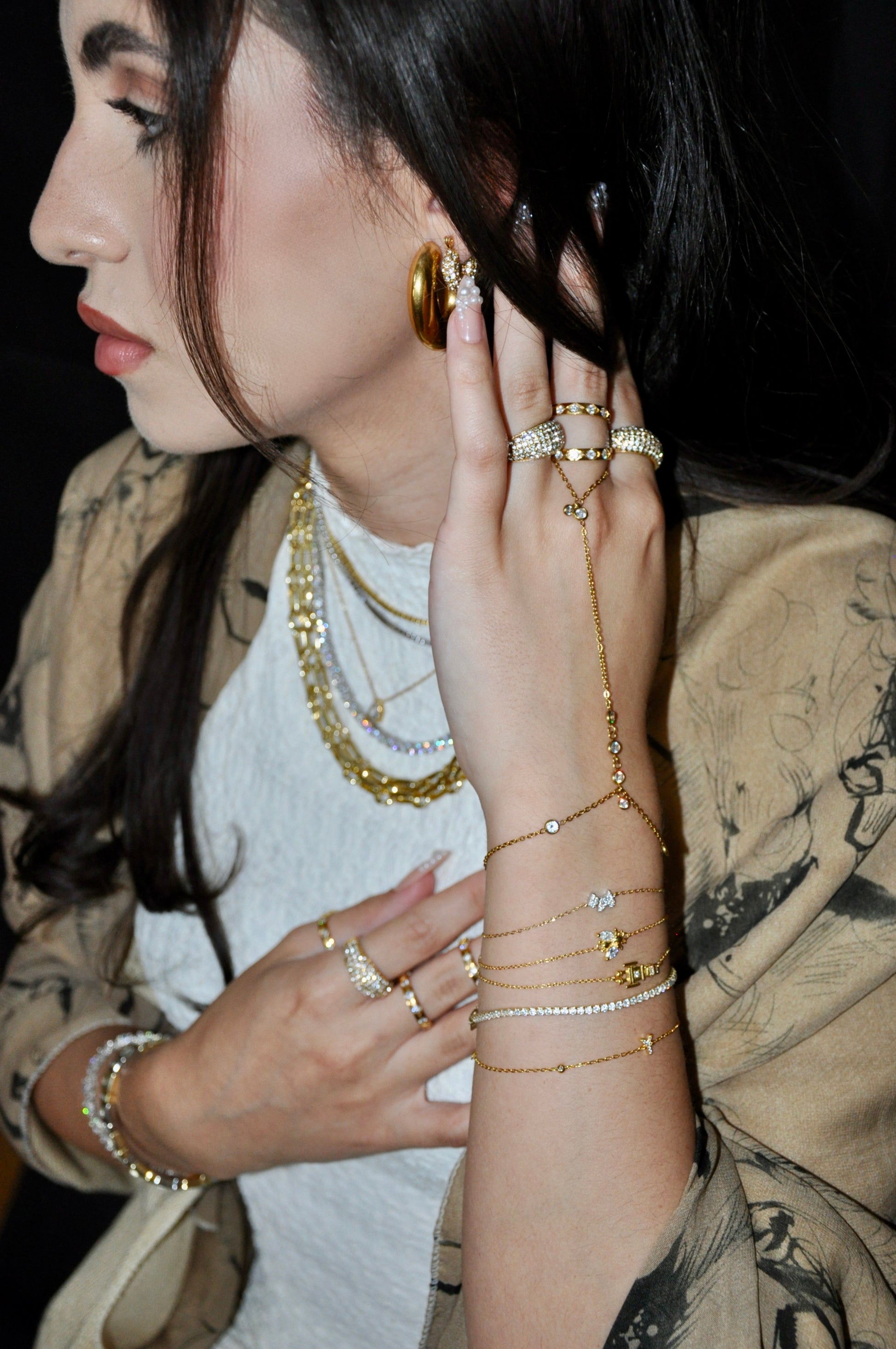 tennis-b (PRE-ORDER)